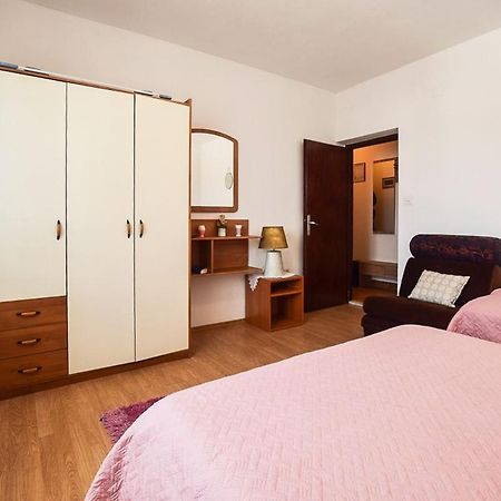 סופטאר Apartments Derado מראה חיצוני תמונה