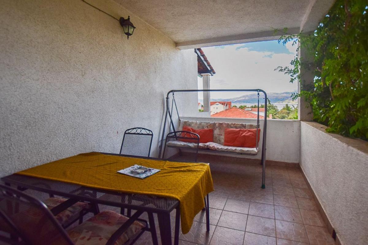 סופטאר Apartments Derado מראה חיצוני תמונה