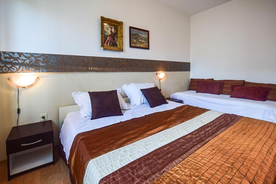 סופטאר Apartments Derado מראה חיצוני תמונה
